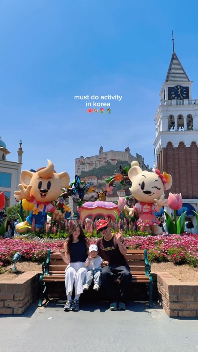 Theme Parks Offering Safari Adventures