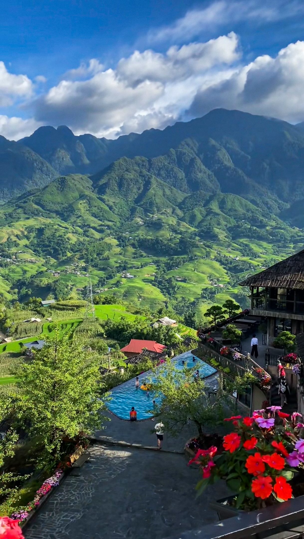 Vietnam's Diverse Landscapes and Vibrant Cities