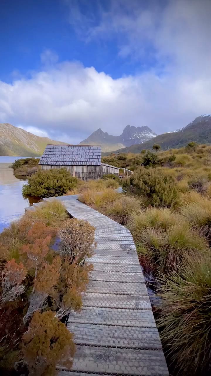 Cradle Mountain and Dove Lake Scenery