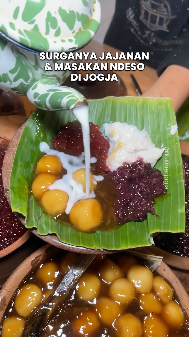 Bale Kanoman: Traditional Javanese Dining Experience