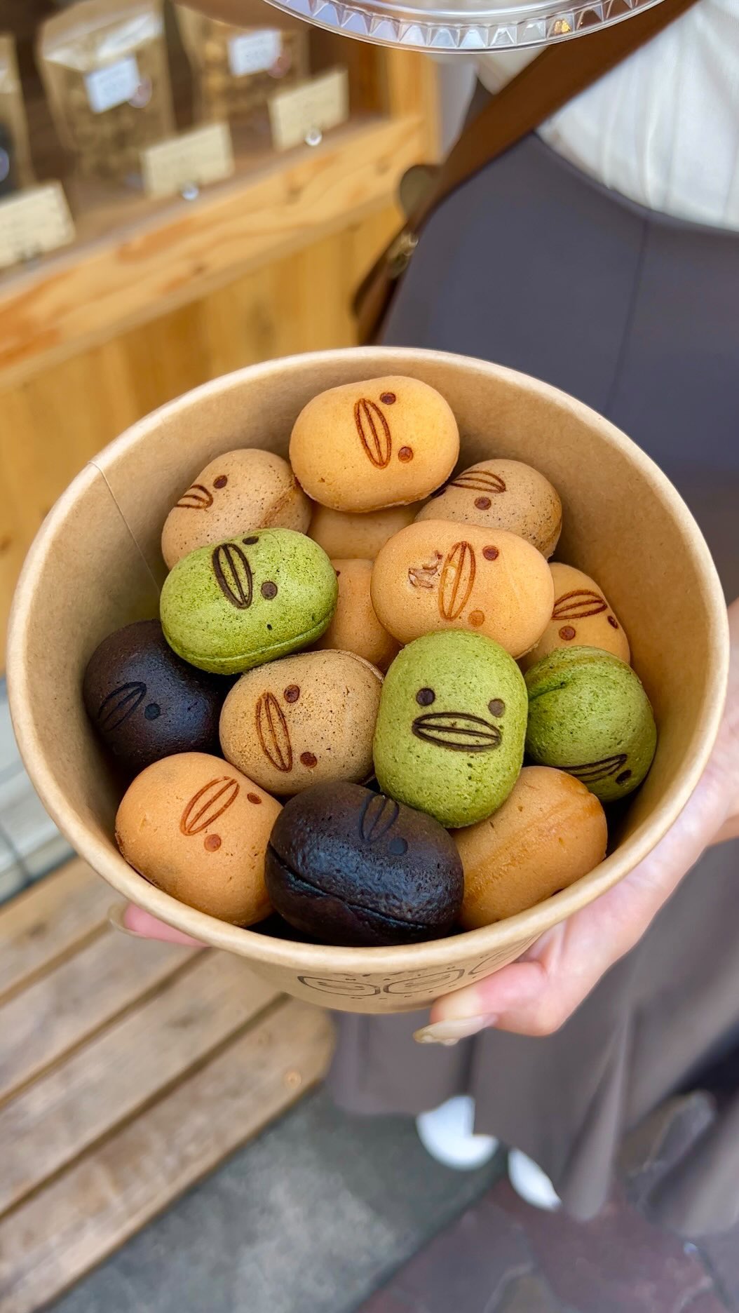 Osaka Sweets Food Tour: Unique Cakes, Dango & Cheesecake