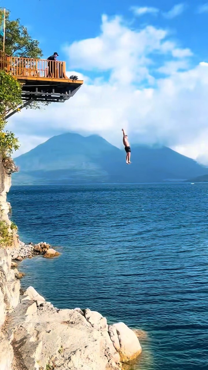 Guatemala's Natural Beauty and Ancient Mayan Ruins