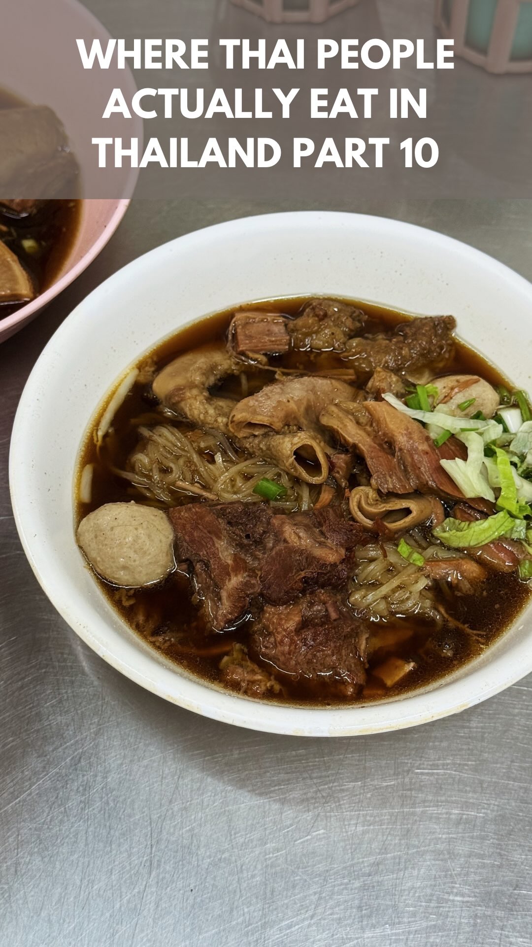 Bangkok Beef Noodle Shop Serves Braised Delicacies