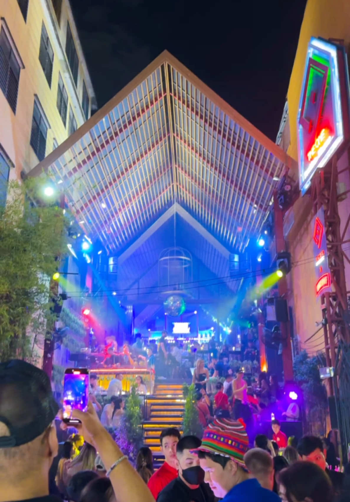 Khaosan Road's All-Night Energy at 3 AM