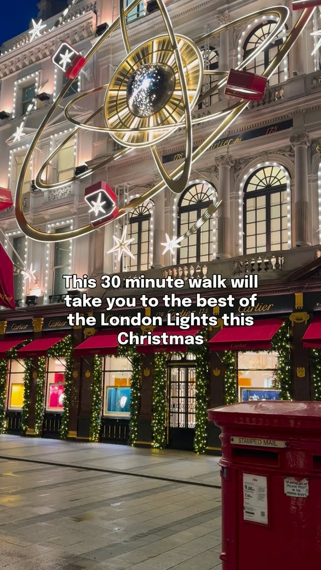 London's Festive Christmas Light Walking Tour