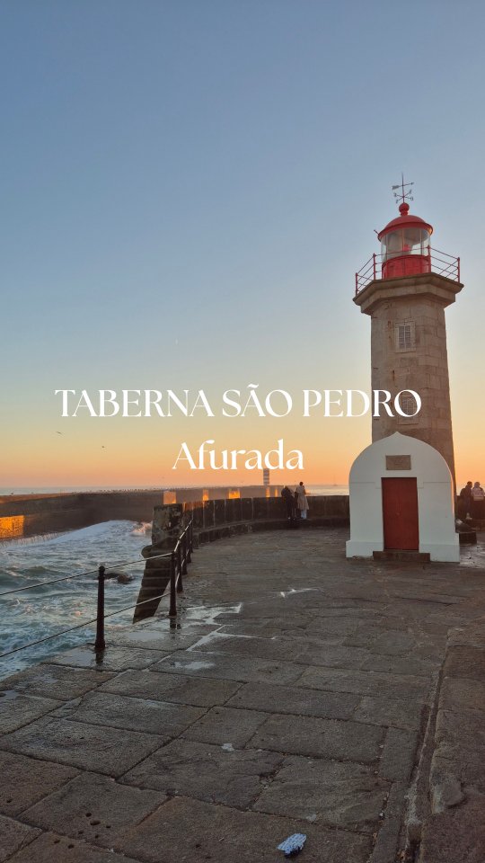 Taberna São Pedro: Fresh Seafood Delights Near Porto