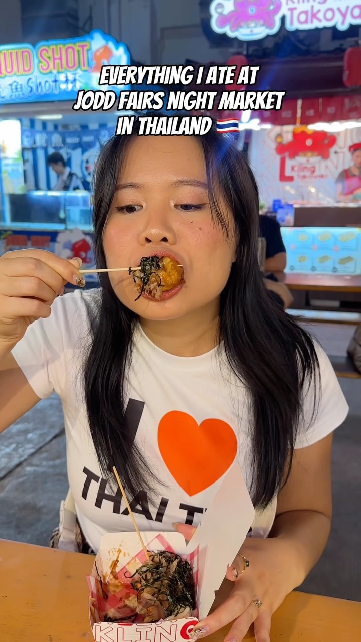 Jodd Fairs Night Market: A Taste of Bangkok Delights
