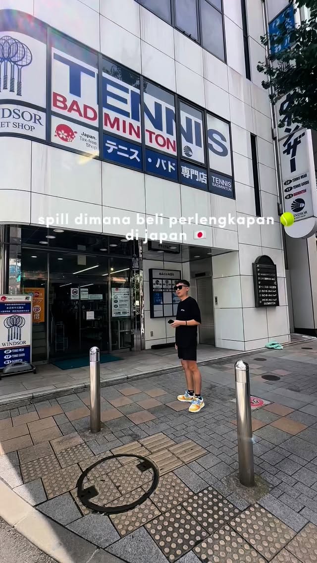 Tennis and Badminton Gear Shop in Tokyo