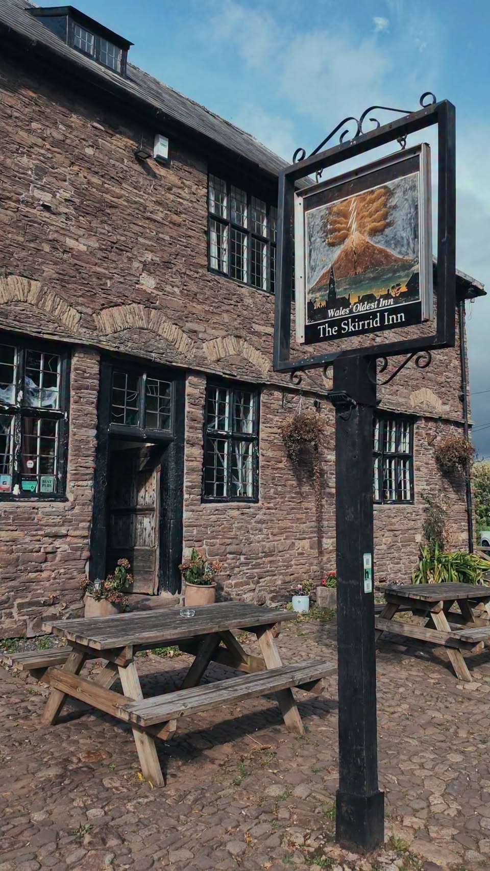 Wales' Oldest Inn: A Haunted Pub Experience