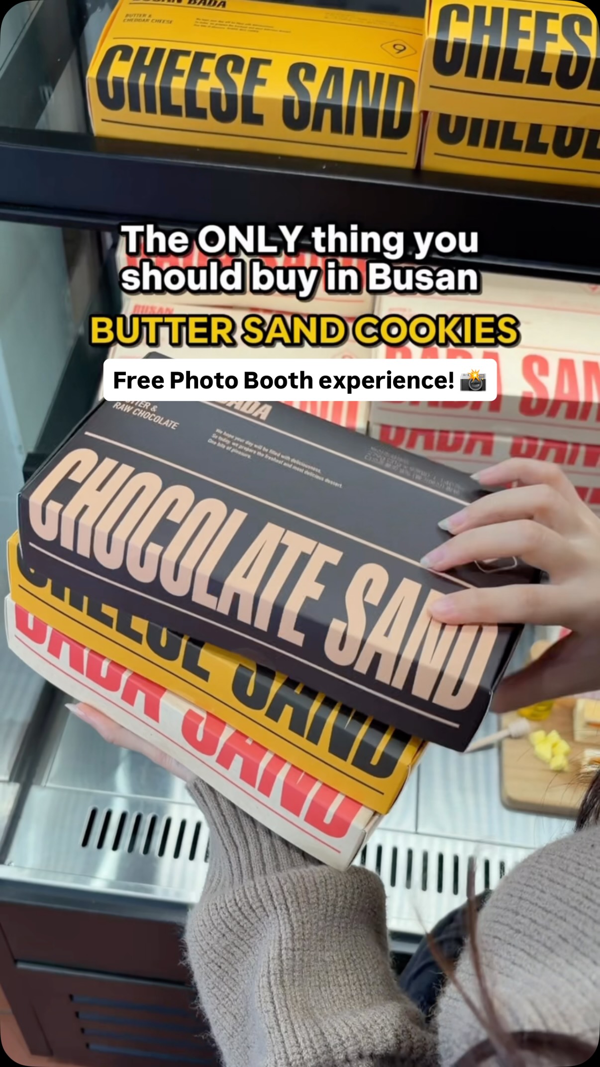 Busan Sand Cookie Shop Offers Sweet Treats