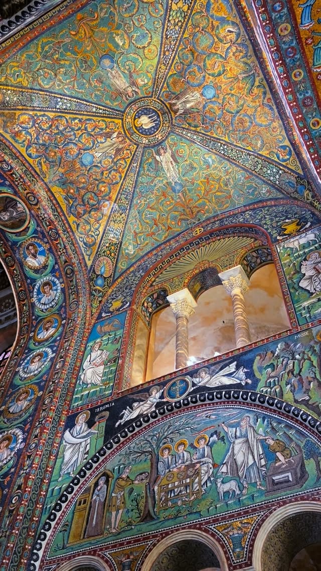Basilica di San Vitale's Byzantine Mosaics