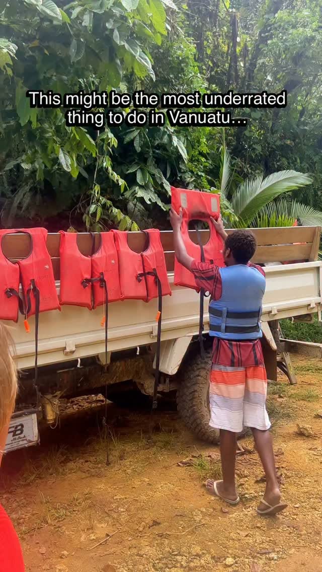 Vanuatu River Float and Island Escape