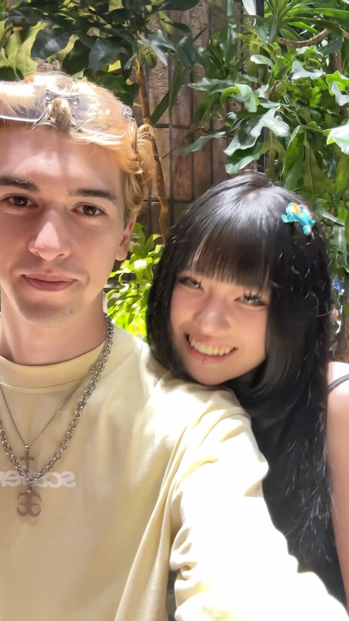 Tokyo Date: Disney Store, Photo Booth, and Dining
