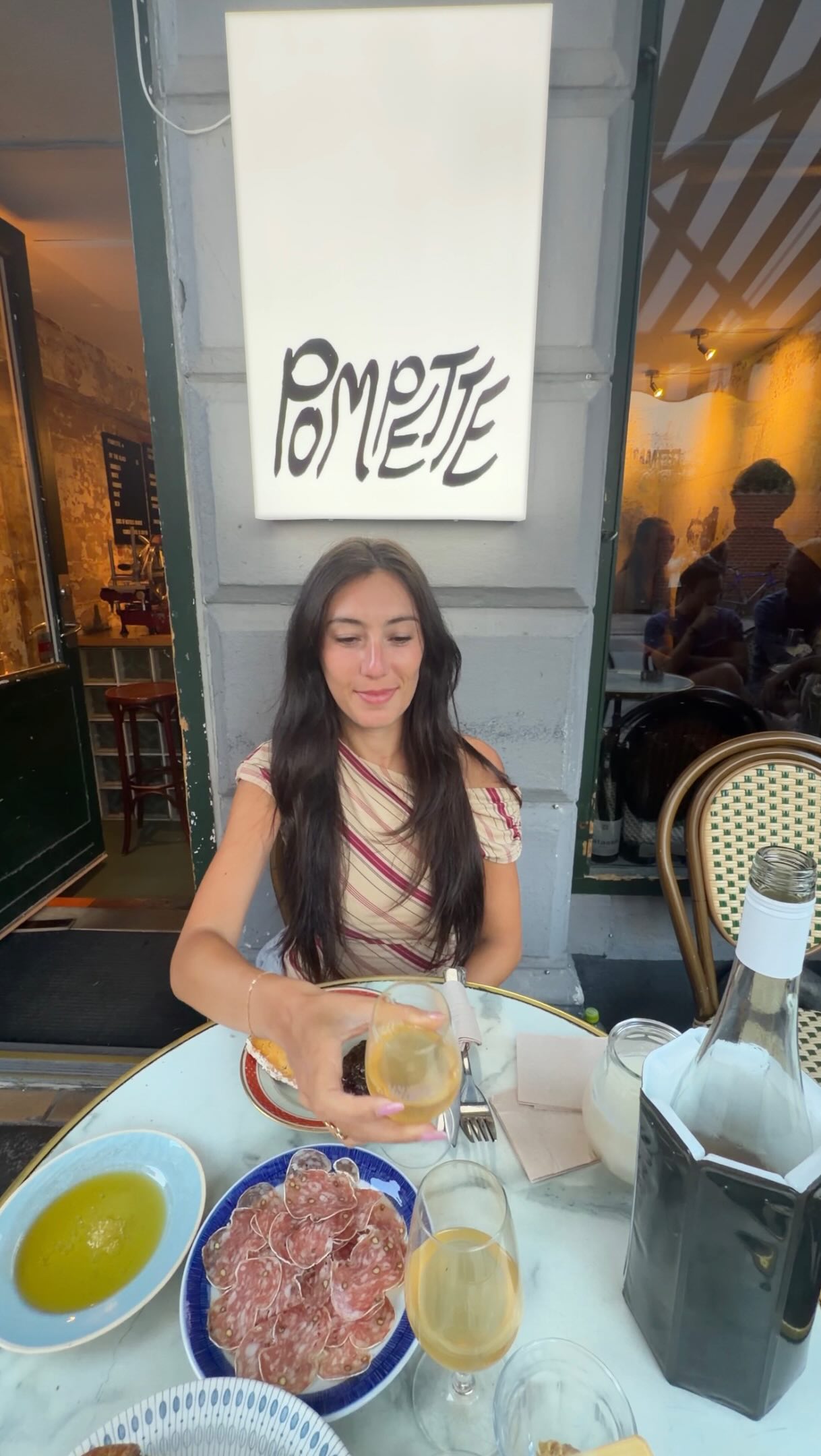 Dua Lipa's Favorite Spicy Chicken Sandwich