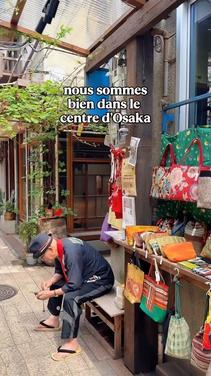 Osaka Alley Offers Handmade Bags & Kimonos