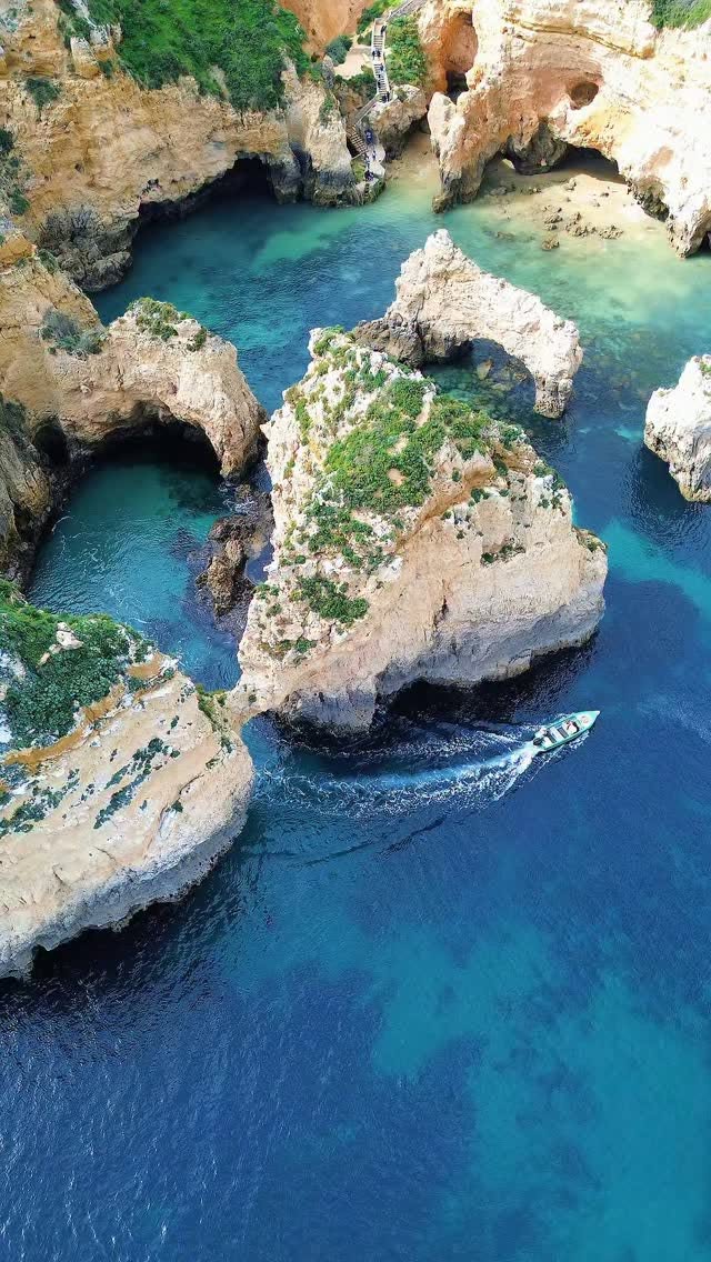 Algarve's Coastal Wonders: A Three-Day Journey