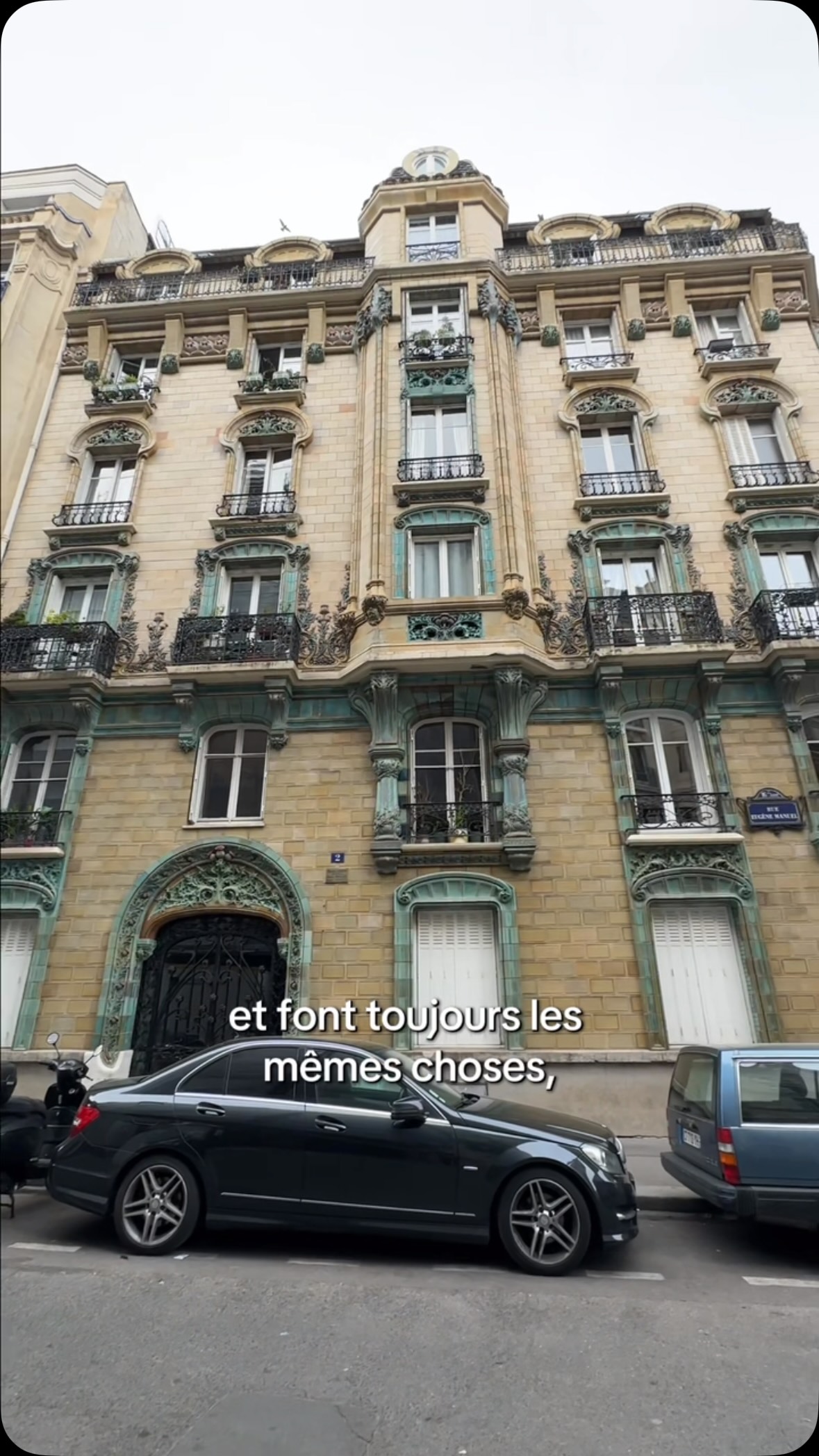 Parisian Art Nouveau Buildings Showcase Delicate Design