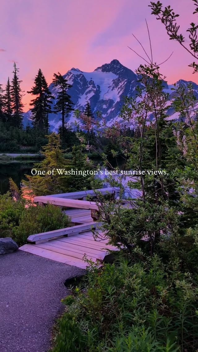Sunrise Views of Mount Shuksan and Picture Lake
