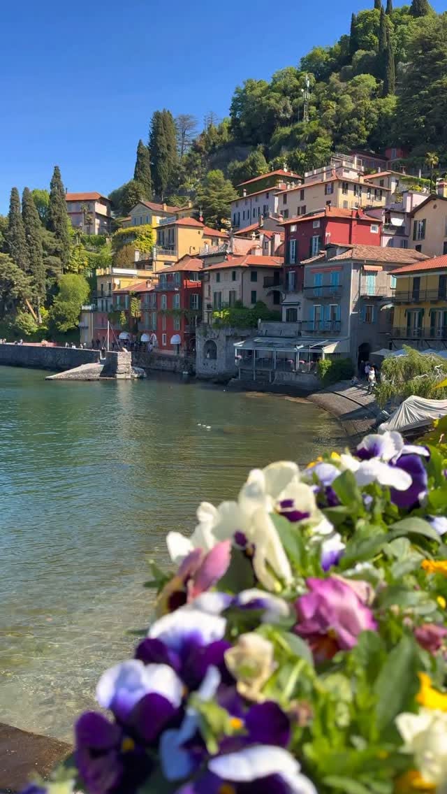 Lake Como Villas, Gardens, and Scenic Towns
