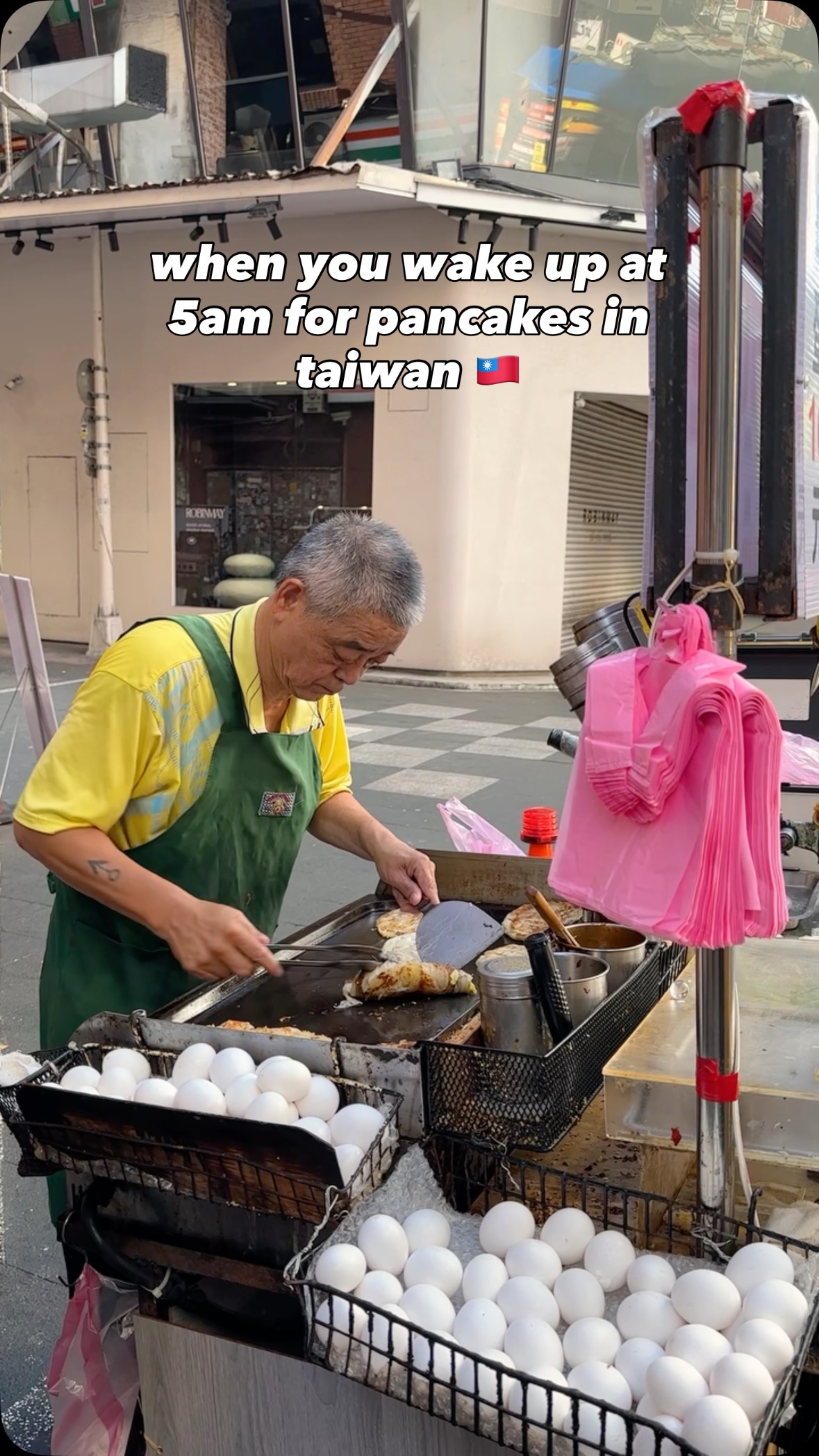 Taipei's Famous Scallion Pancakes and Bustling Streets
