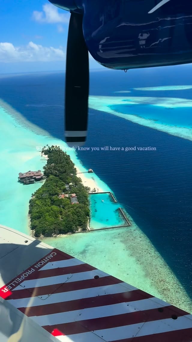 Maldives Seaplane Views Showcase Tropical Paradise