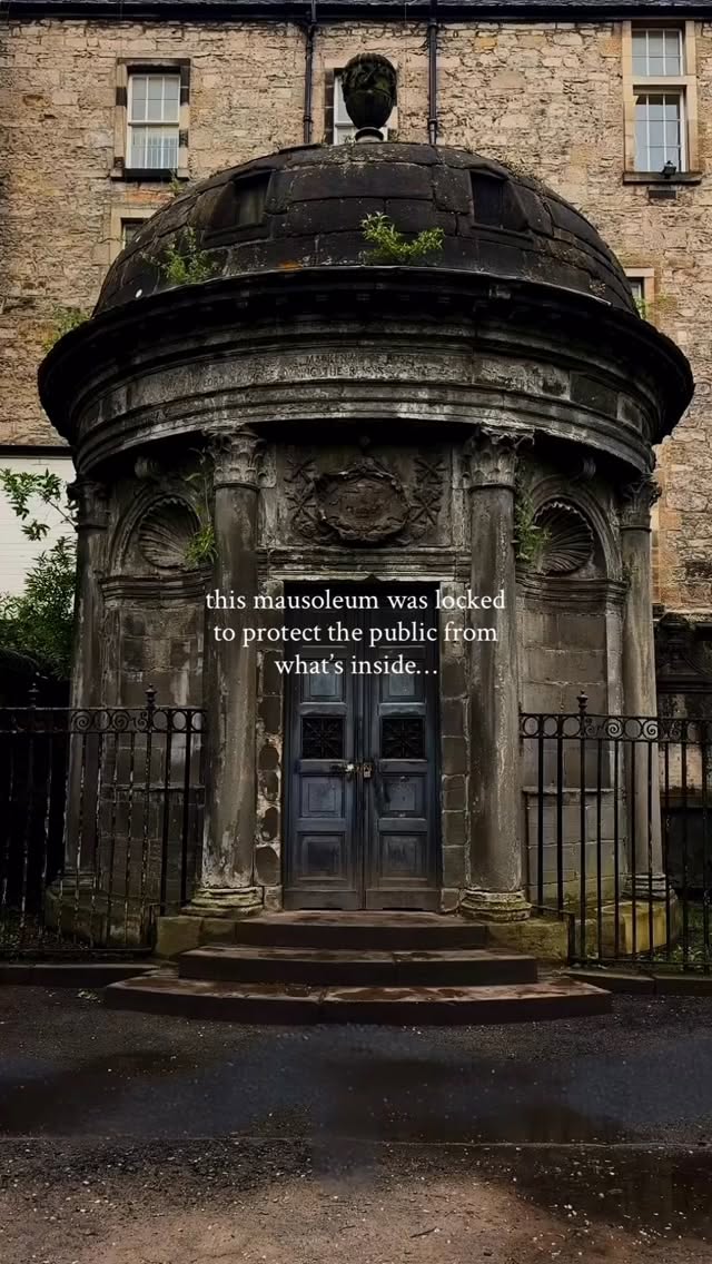Haunted Mausoleum in Scotland's Greyfriars Kirkyard
