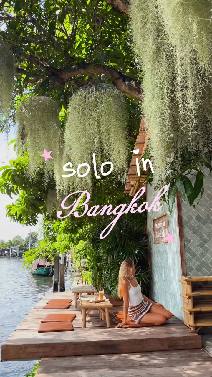 Bangkok Temples, Canals, and Riverside Cafes