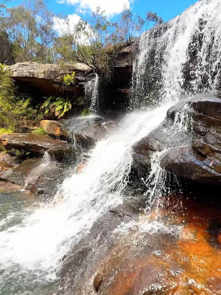 Blue Mountains Waterfalls and National Pass