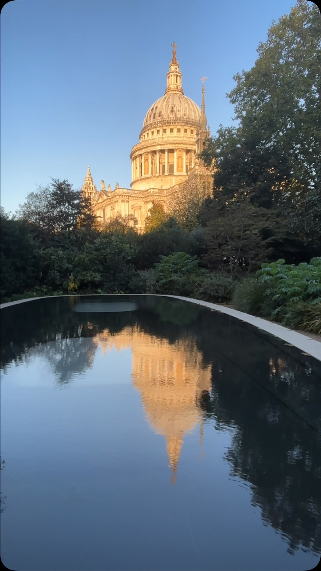St. Paul's Cathedral and Secret Reflection Pool