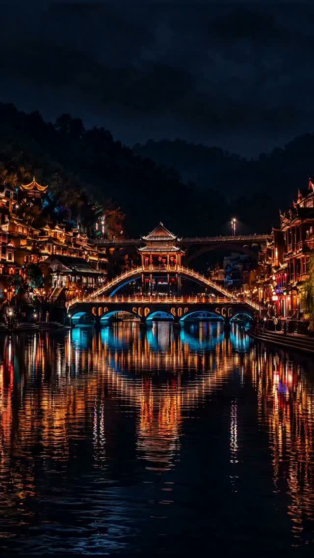 Fenghuang Ancient Town And Tuojiang River