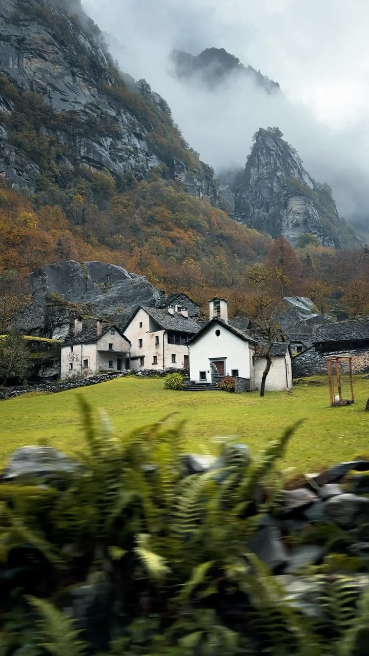Sonogno: Swiss Alpine Village's Misty Autumn Charm