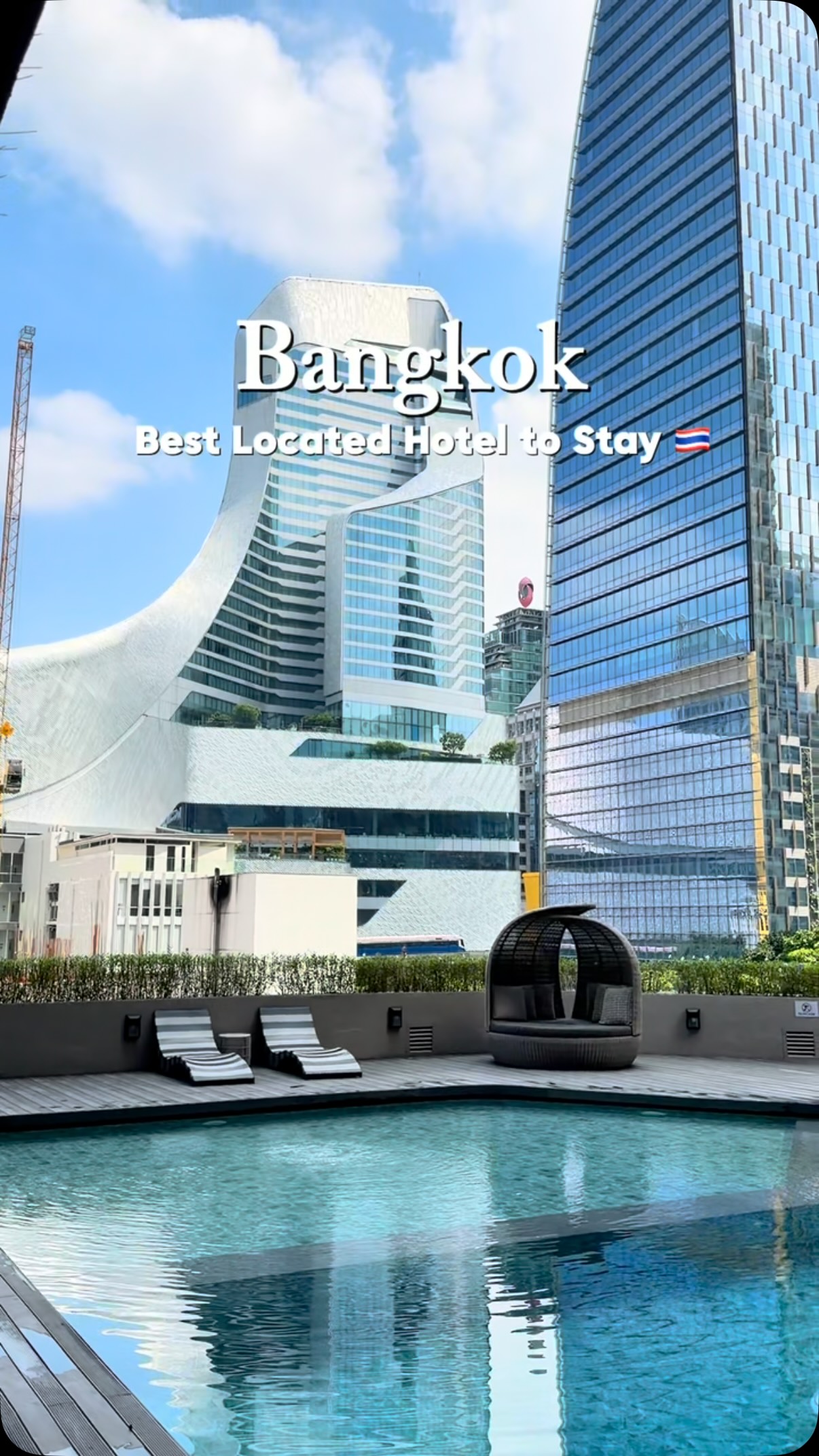Bangkok Hotel Near Central Shopping Malls