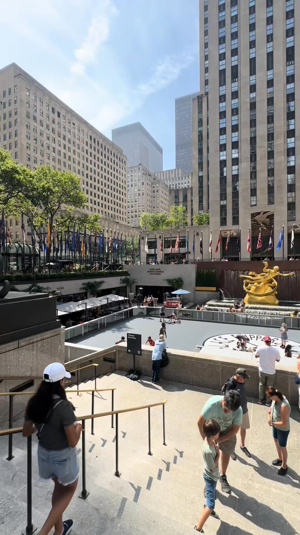 Rockefeller Center's Top Attractions And Views