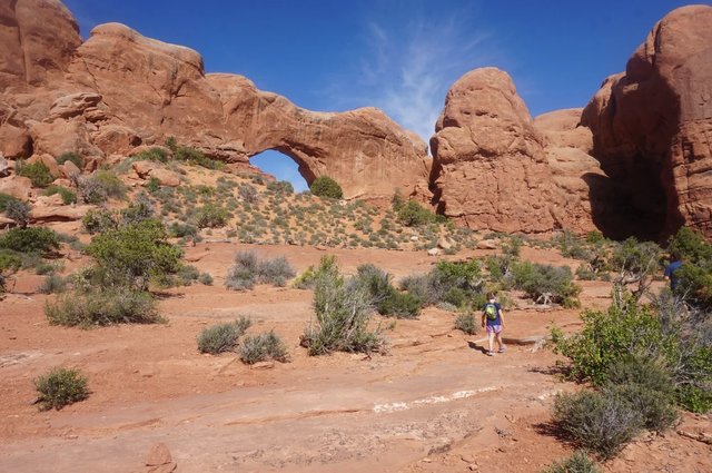 Moab Itinerary: Parks, Dinosaur Sites, and River Adventures