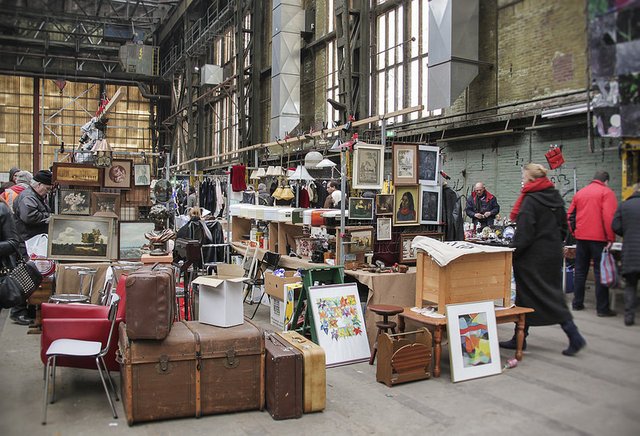 Amsterdam's Top Flea Markets and Antique Finds