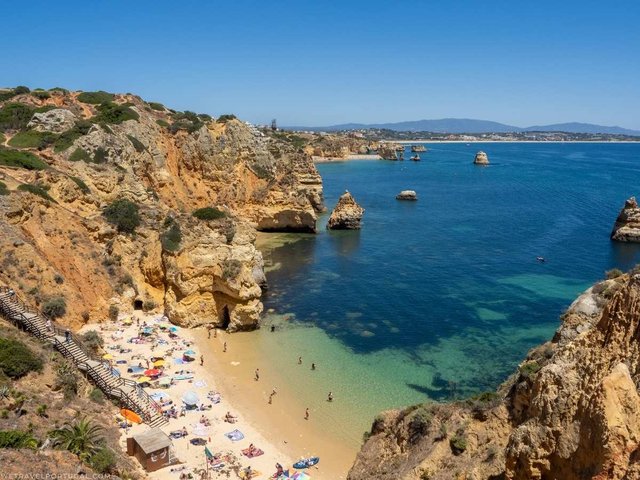 Discover the Algarve: A Guide to Portugal's Southern Coast
