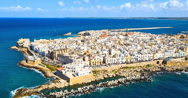 80 Places in Puglia