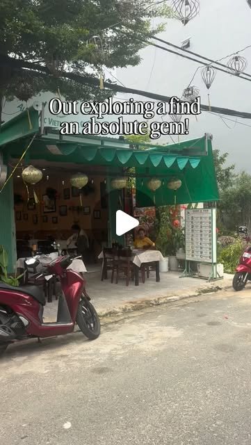 Da Nang Neighborhood Eateries Offer Authentic Flavors