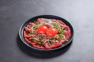 Sapporo Restaurant Specializes in Charcoal Yakiniku