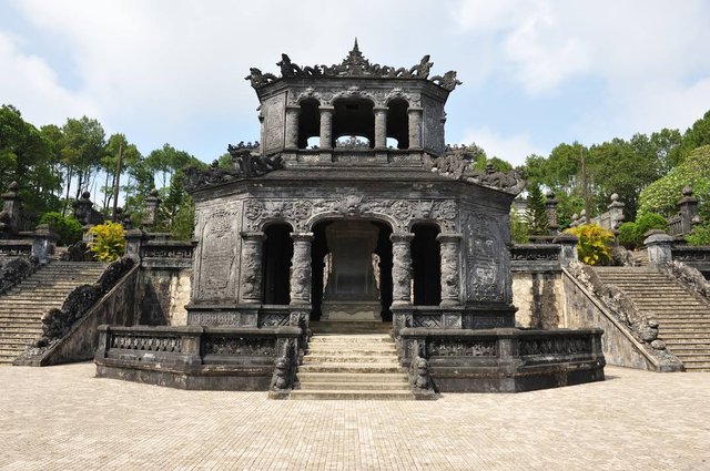 Hue Attractions Near Thanh Lich Hotel