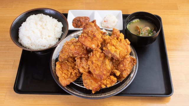 Sapporo Zangi Honpo: A Family-Friendly Fried Chicken Spot