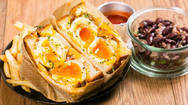 Egg Baby Cafe: Stylish Tokyo Spot For Egg Dishes