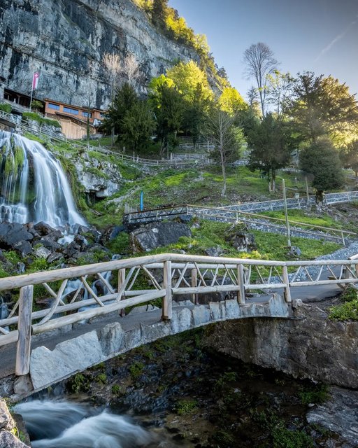 Swiss Caves and Lake Thun Adventures