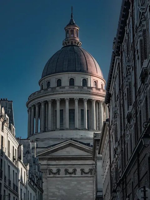 Top Attractions and Activities in Paris's Latin Quarter