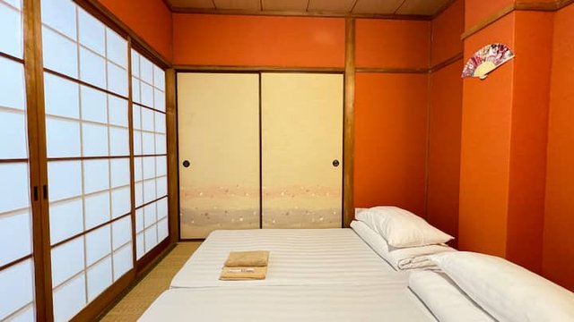 Osaka Apartment Near Hot Springs And Dining