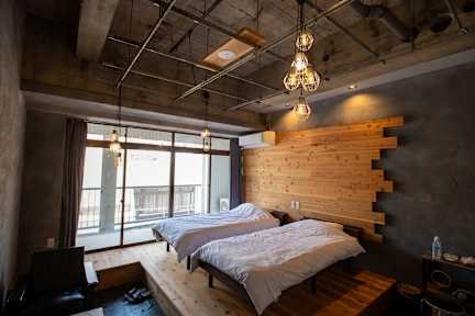 Hostel Guide to Japan's Top Travel Destinations